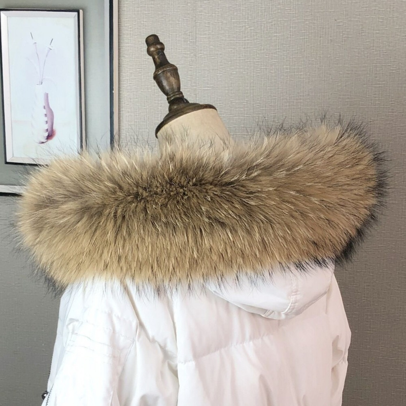 Real Fur Collar for Coat Parka - Winter Clothing Essentials 评论和价格