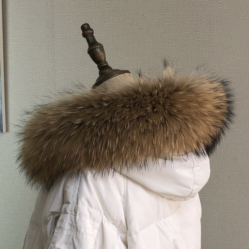 Real Fur Collar for Coat Parka - Winter Clothing Essentials 评论和价格