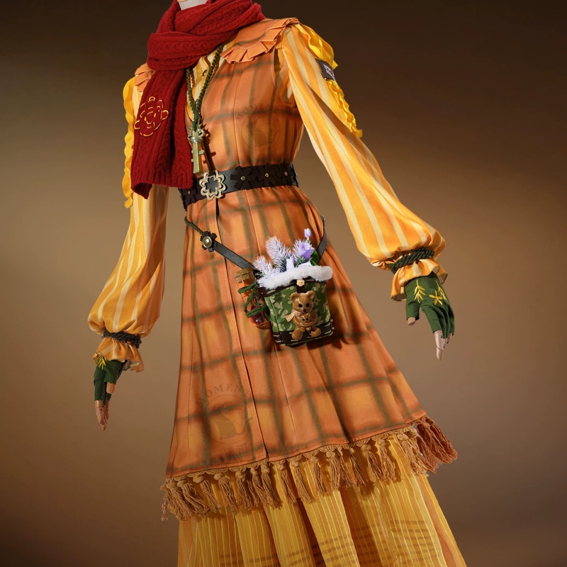Gardener Cosplay Costume Game  - Winter Clothing Game 评论和价格